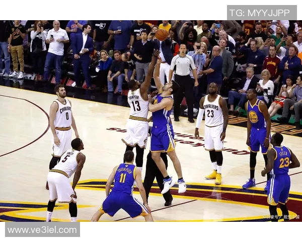 1993年NBA经典对决骑士与国王的较量回顾与精彩瞬间解析