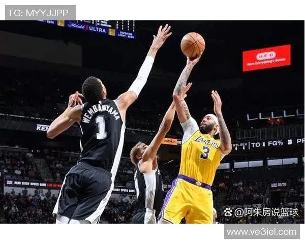 2013年季后赛马刺与湖人激战回顾精彩瞬间与经典对决分析