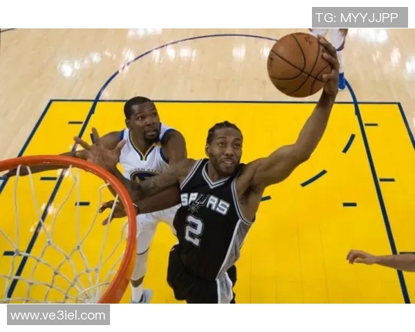 2016年勇士与马刺精彩对决回顾全场集锦与精彩瞬间分析 2016年勇士与马刺精彩对决回顾全场集锦与精彩瞬间分析