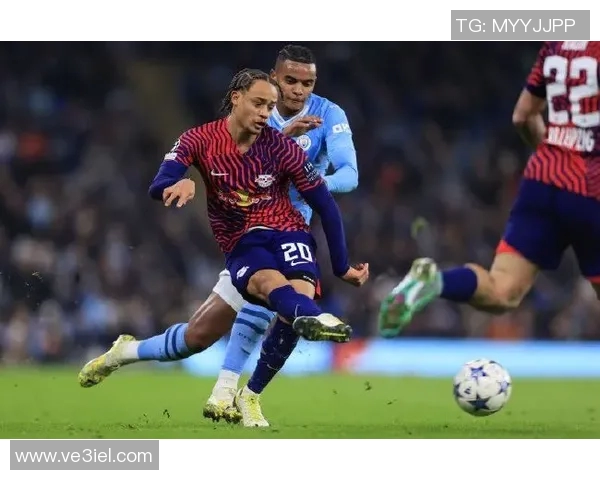 哈维西蒙斯的崛起与挑战:年轻天才在足球世界中的奋斗之路 哈维西蒙斯的崛起与挑战:年轻天才在足球世界中的奋斗之路