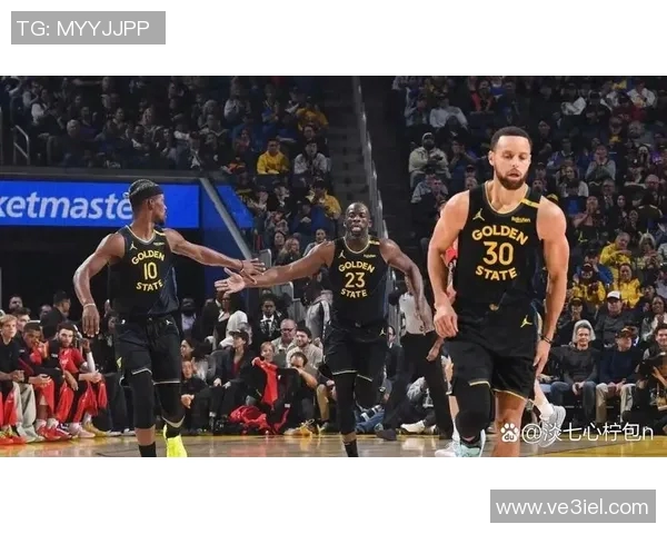 2019年5月26日NBA东部决赛雄鹿对阵猛龙的精彩对决回顾与分析 2019年5月26日NBA东部决赛雄鹿对阵猛龙的精彩对决回顾与分析