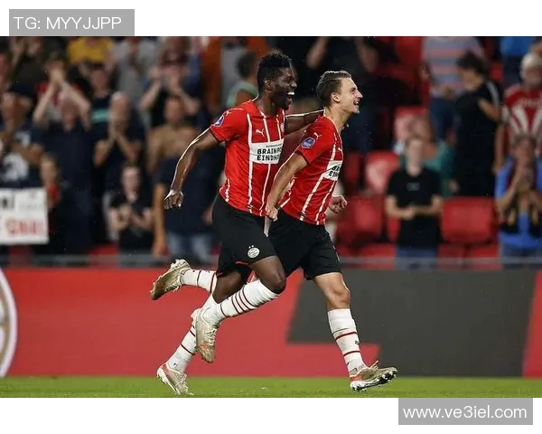 2019年里昂对阵本菲卡的精彩对决回顾与分析